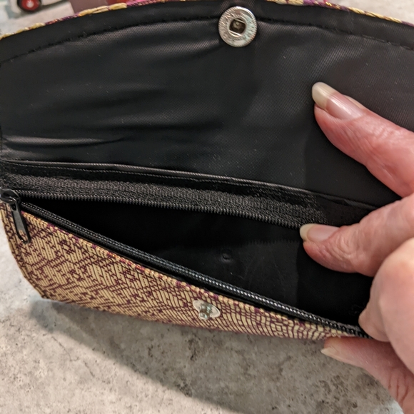 Wallet - Picture 2 of 3